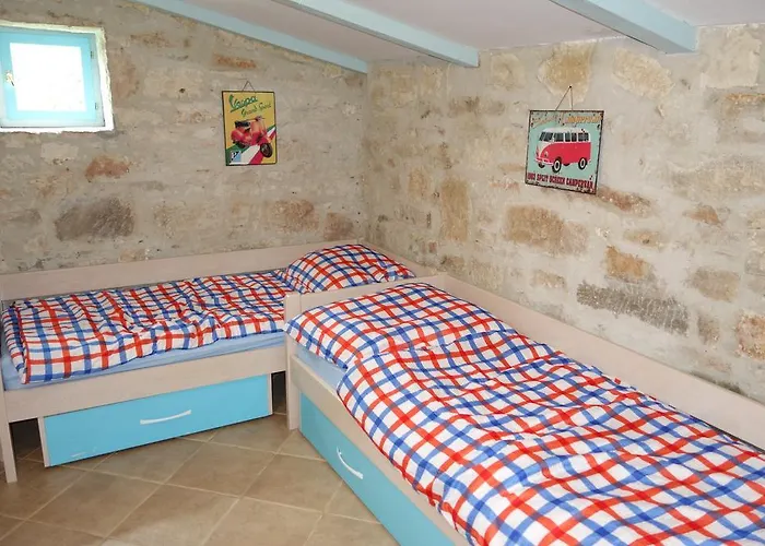 Majda 펜션 Tar-Vabriga